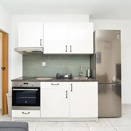 Apartmensts Arsen 928 *