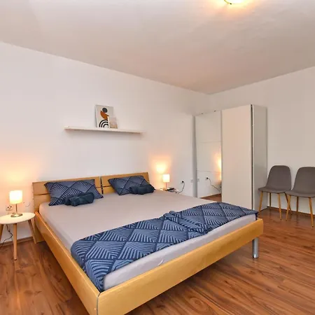 Apartmensts Arsen 928 Apartment Pula