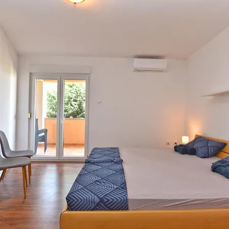 Apartmensts Arsen 928