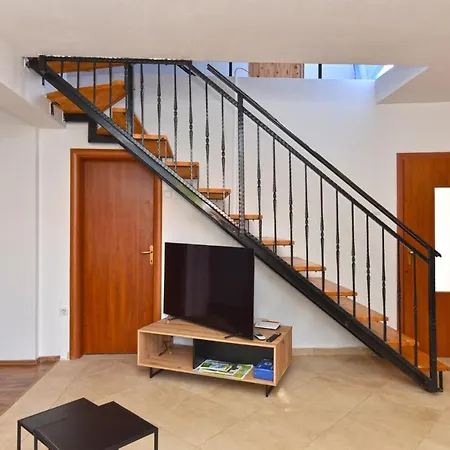 Apartmensts Arsen 928