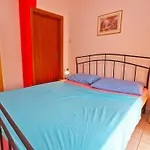 Apartmensts Arsen 928 Lägenhet