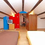 Apartmensts Arsen 928