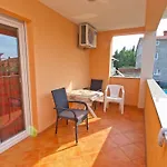 Apartmensts Arsen 928 Lägenhet