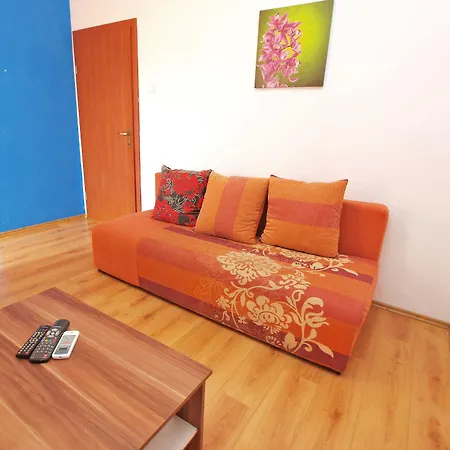 Apartment Apartmensts Arsen 928 Pula