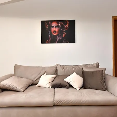 Apartmensts Arsen 928