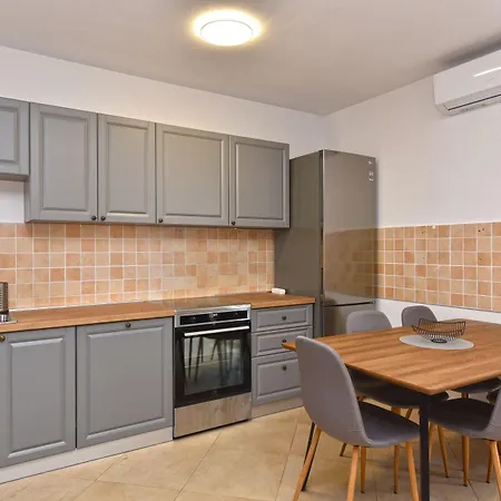 Apartmensts Arsen 928 Apartment *