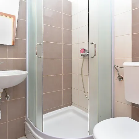 Apartmensts Arsen 928