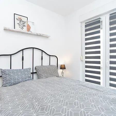 Apartmensts Arsen 928 Pula