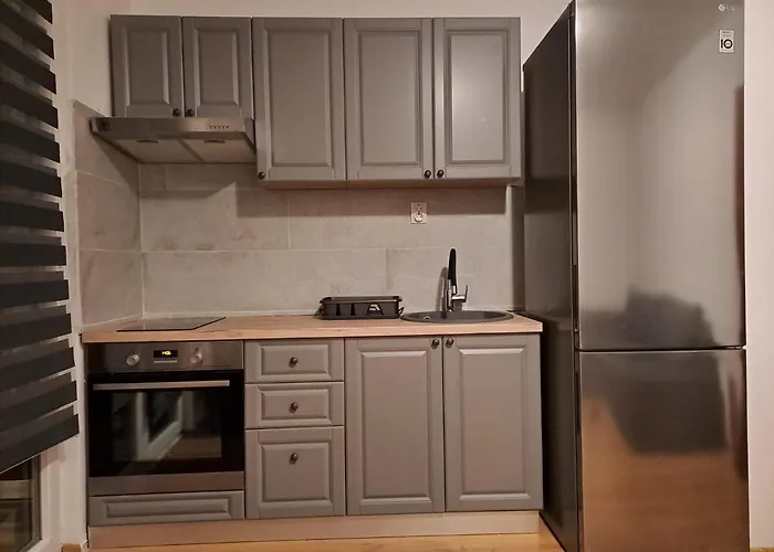 Apartmensts Arsen 928 풀라