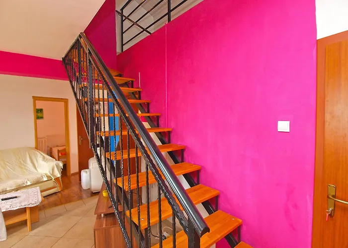 아파트 Apartmensts Arsen 928 *
