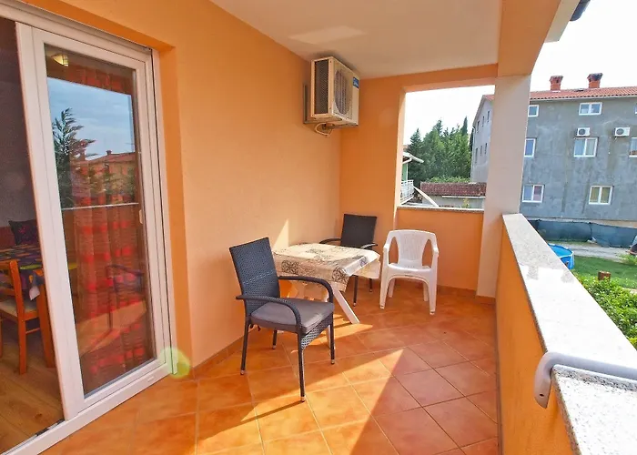 Apartmensts Arsen 928 아파트