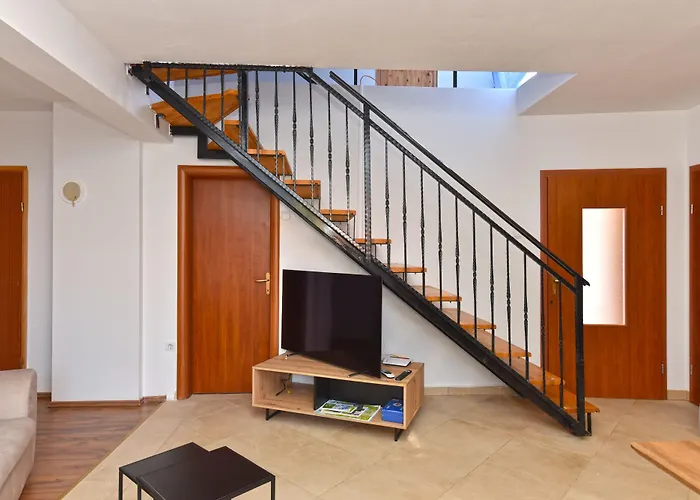 Apartmensts Arsen 928 아파트 *